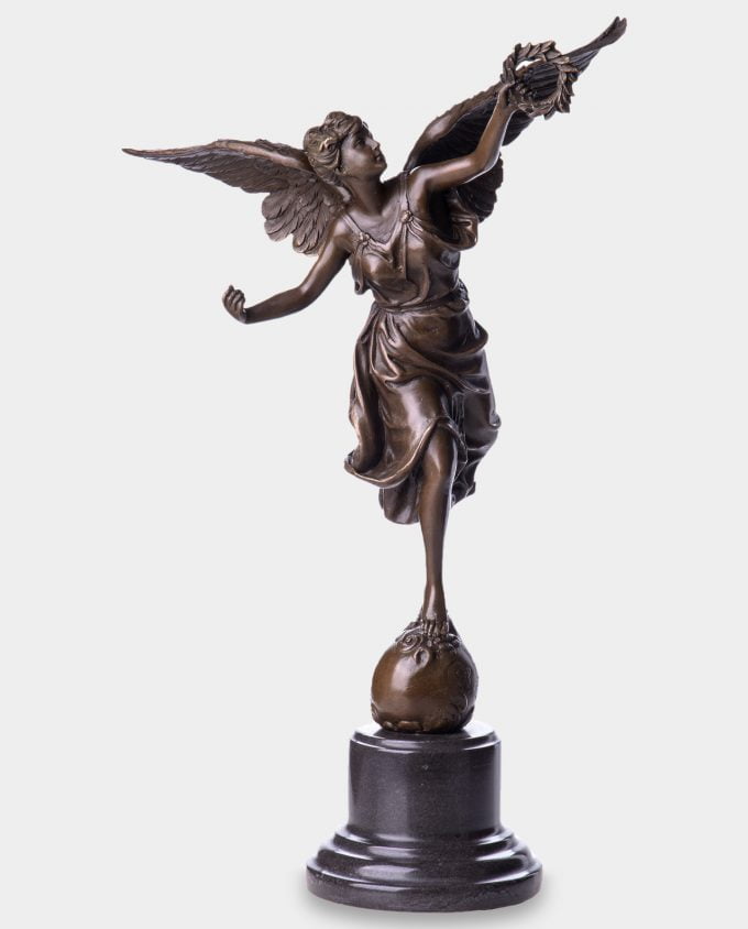 Anioł z Wieńcem Laurowym Rzeźba z Brązu