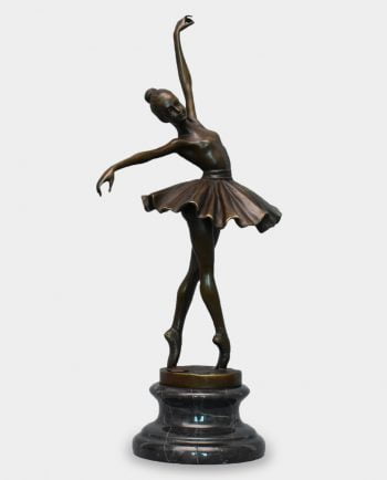 Baletnica w Pozie na Pointach Rzeźba z Brązu