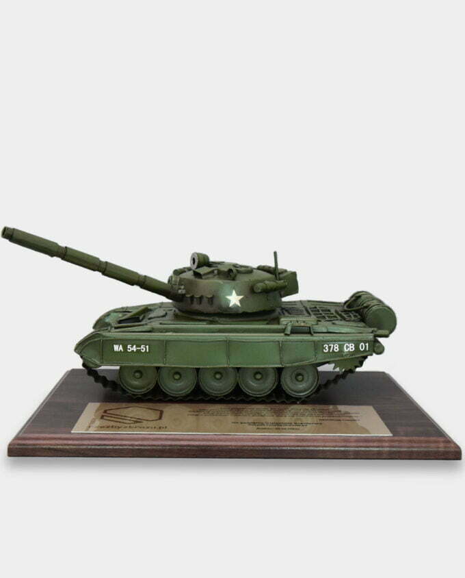 Model Metalowy Czołg na Tablo z Dedykacją Prezent dla Czołgisty