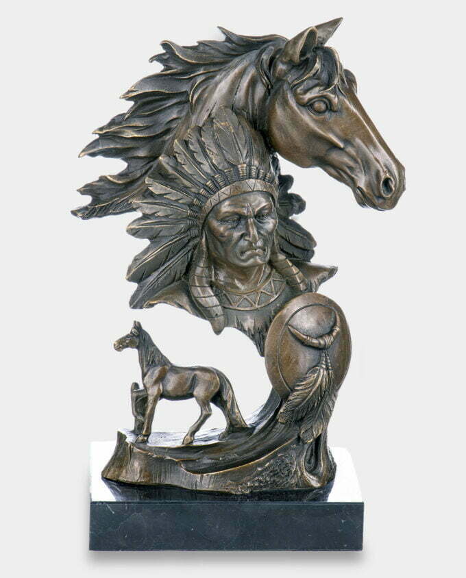 Indianin w Pióropuszu i Koń Rzeźba z Brązu