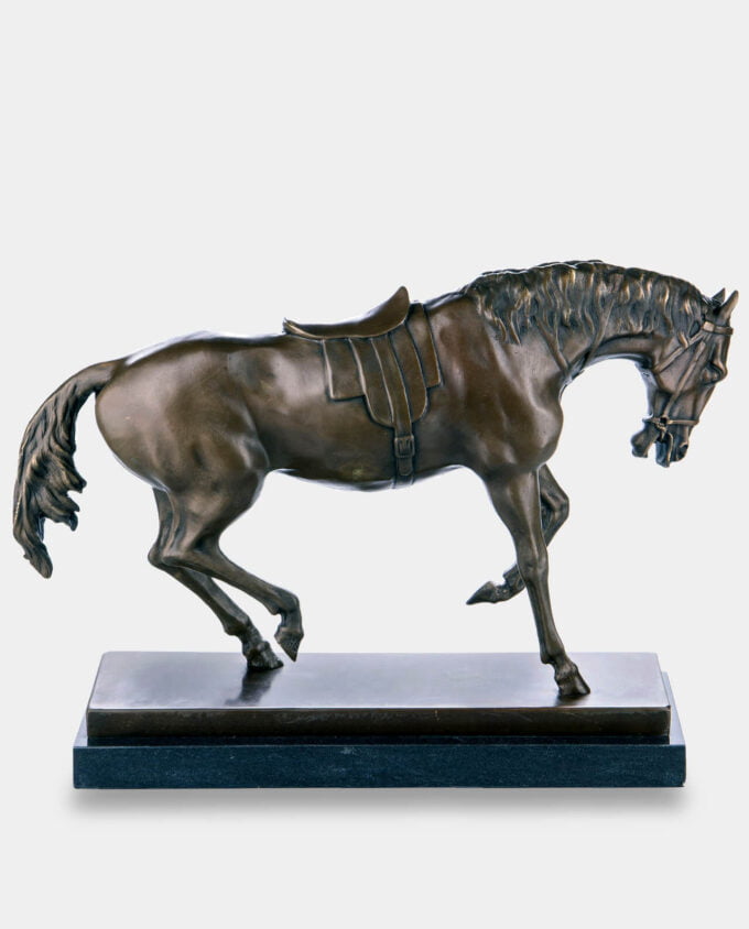 Osiodłany Koń Rzeźba z Brązu